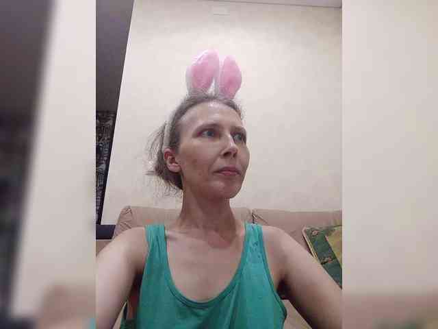 -Queen-Margo- webcam