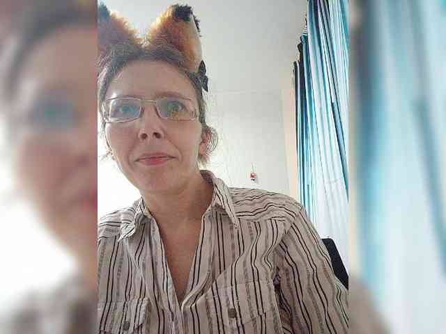 -Queen-Margo- webcam