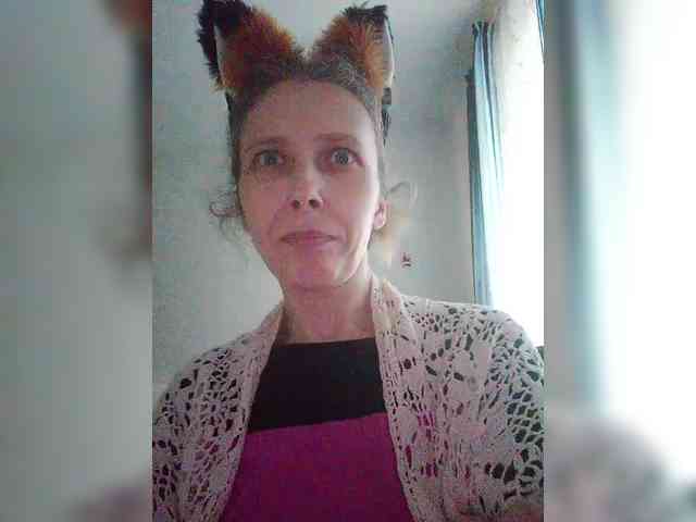 -Queen-Margo- webcam