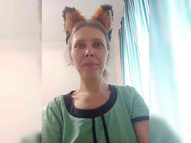 -Queen-Margo- webcam