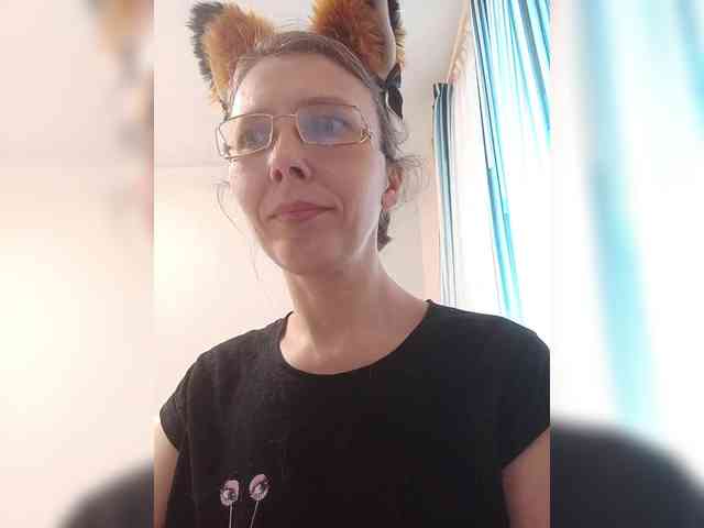 -Queen-Margo- webcam