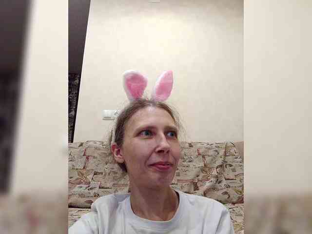 -Queen-Margo- webcam