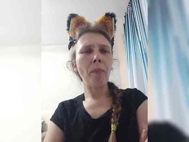 -Queen-Margo- webcam