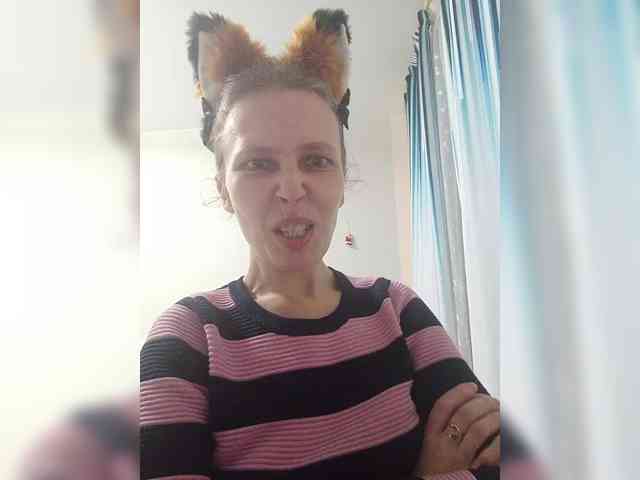-Queen-Margo- webcam