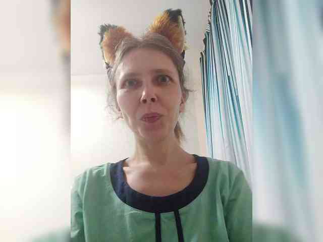 -Queen-Margo- webcam
