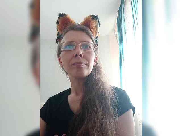 -Queen-Margo- webcam