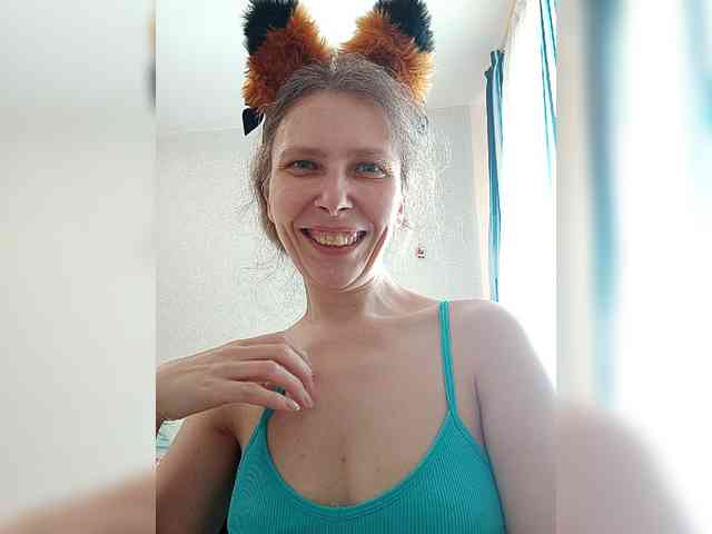 -Queen-Margo- webcam