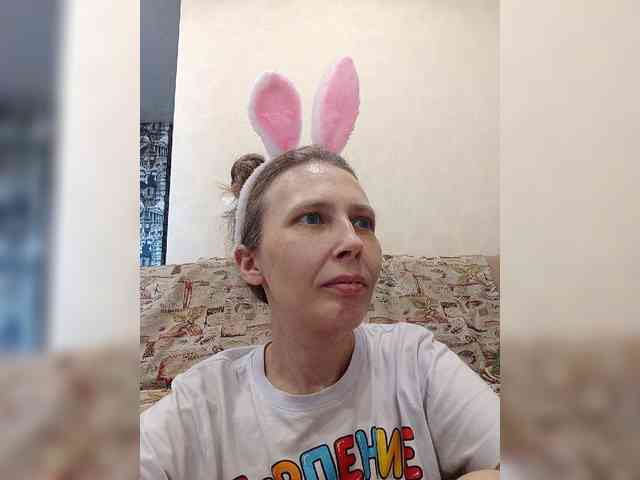 -Queen-Margo- webcam