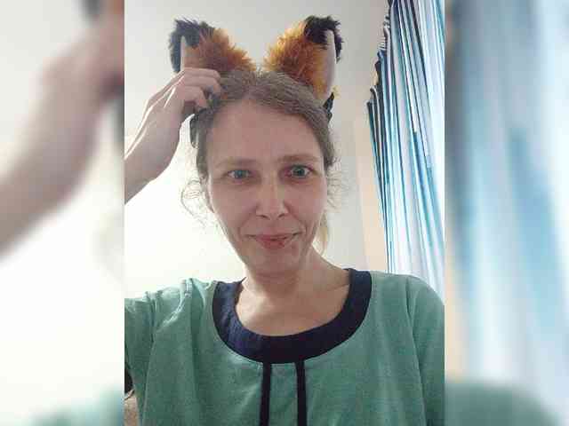 -Queen-Margo- webcam