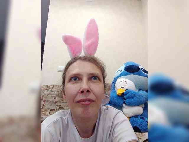 -Queen-Margo- webcam