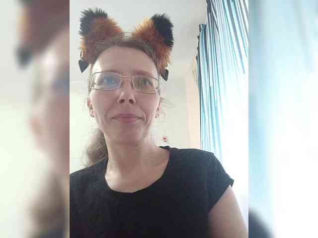 -Queen-Margo- webcam