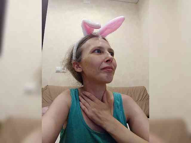 -Queen-Margo- webcam