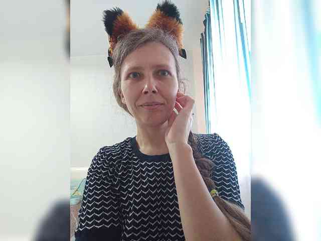 -Queen-Margo- webcam