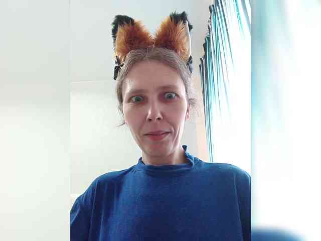 -Queen-Margo- webcam