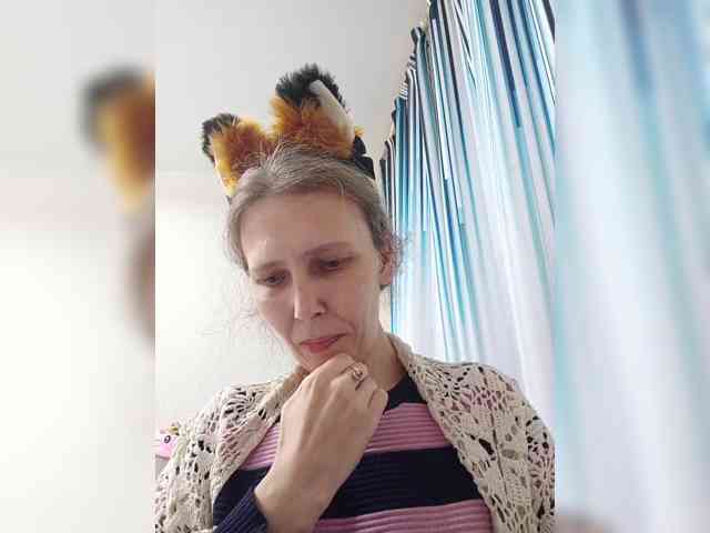 -Queen-Margo- webcam