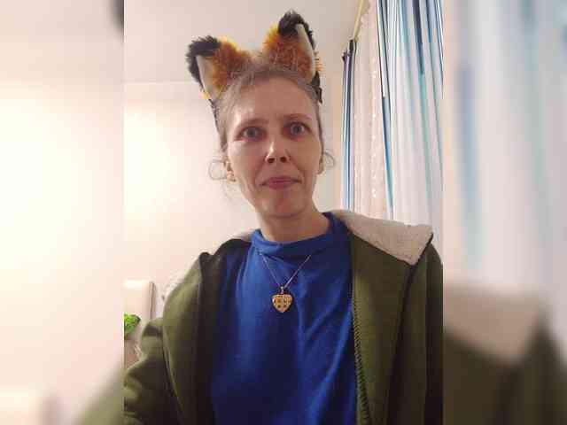 -Queen-Margo- webcam