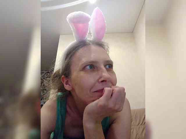 -Queen-Margo- webcam