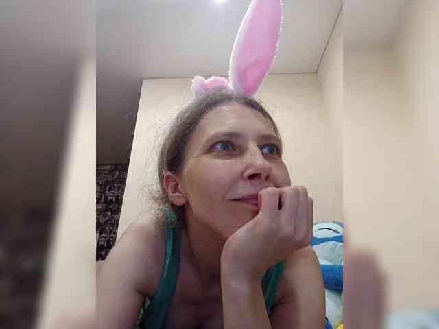 -Queen-Margo- webcam