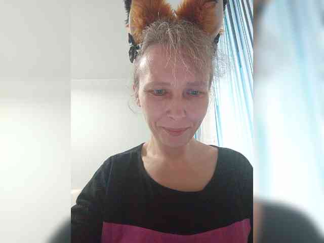 -Queen-Margo- webcam