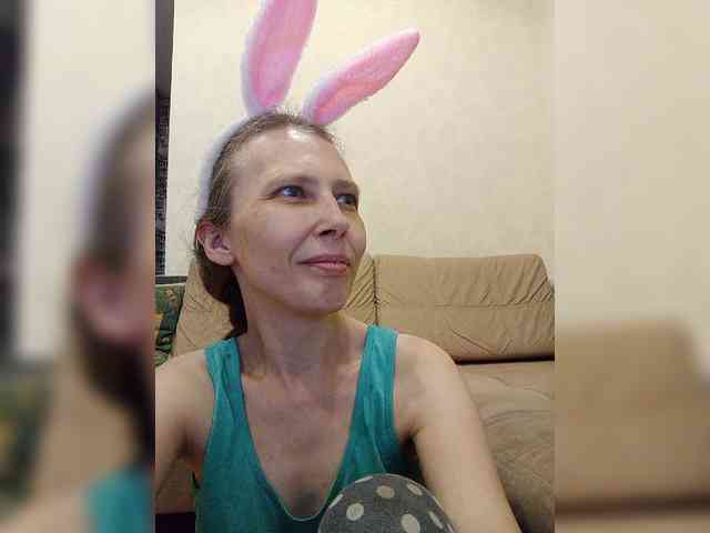 -Queen-Margo- webcam