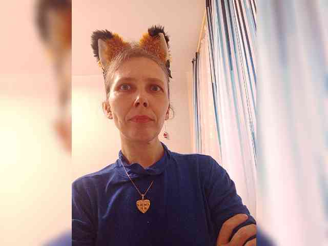 -Queen-Margo- webcam