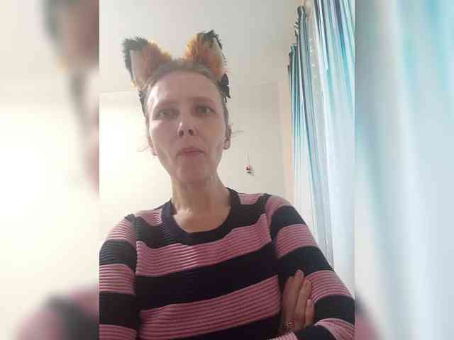 -Queen-Margo- webcam