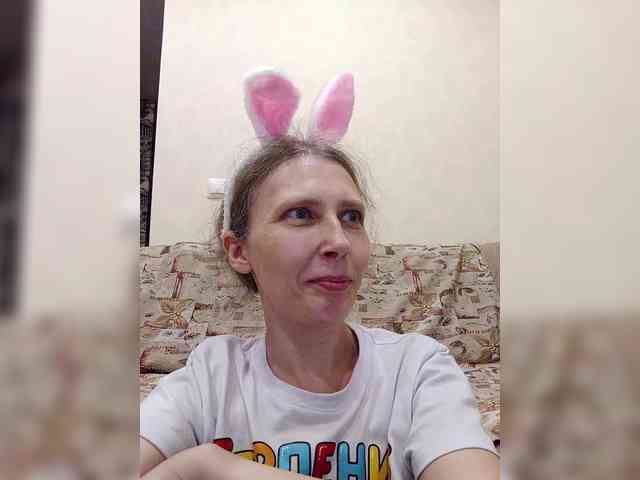 -Queen-Margo- webcam