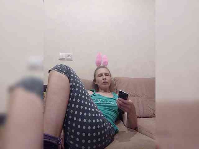 -Queen-Margo- webcam