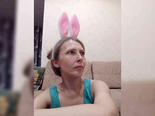-Queen-Margo- webcam