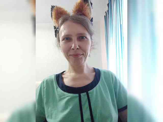 -Queen-Margo- webcam