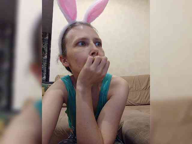 -Queen-Margo- webcam