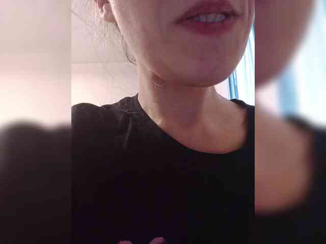 -Queen-Margo- webcam