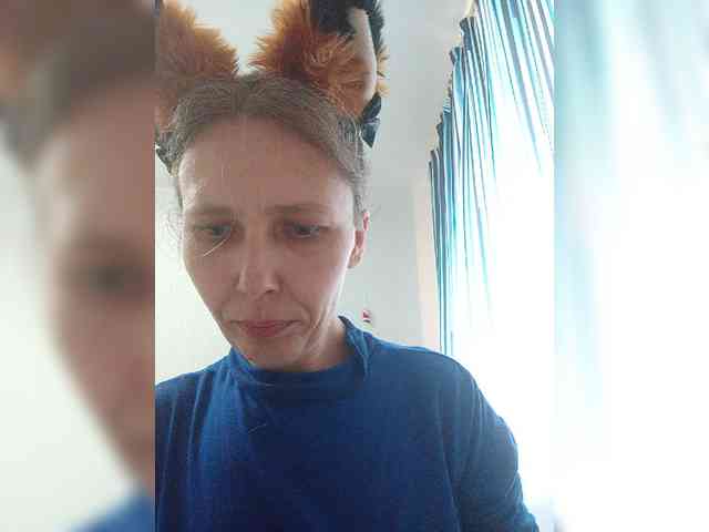 -Queen-Margo- webcam