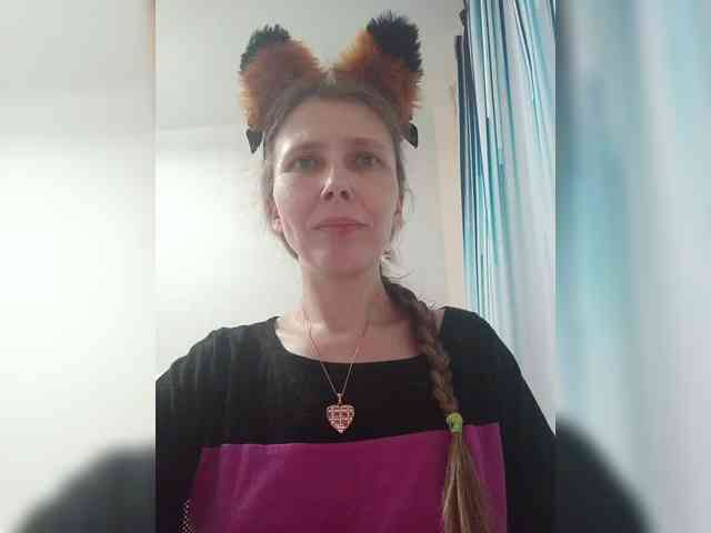 -Queen-Margo- webcam