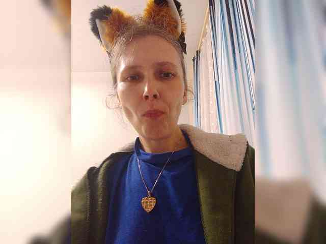-Queen-Margo- webcam