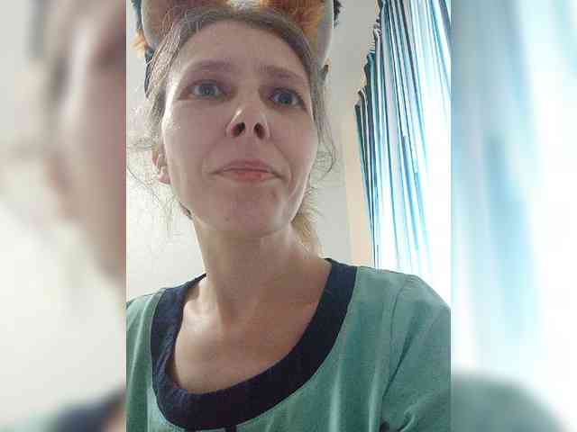 -Queen-Margo- webcam