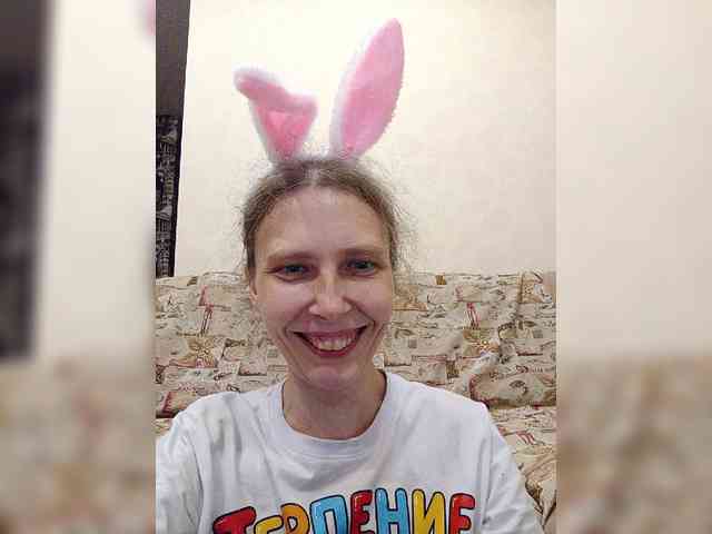 -Queen-Margo- webcam
