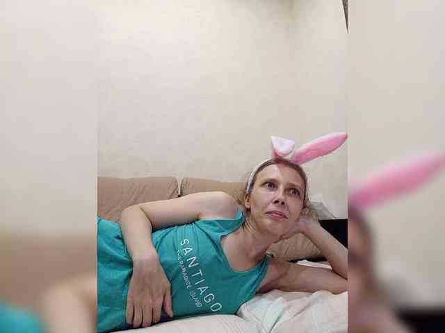 -Queen-Margo- webcam