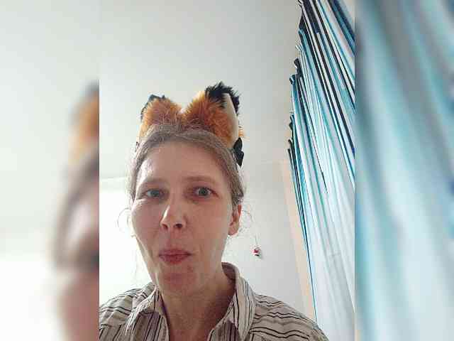 -Queen-Margo- webcam