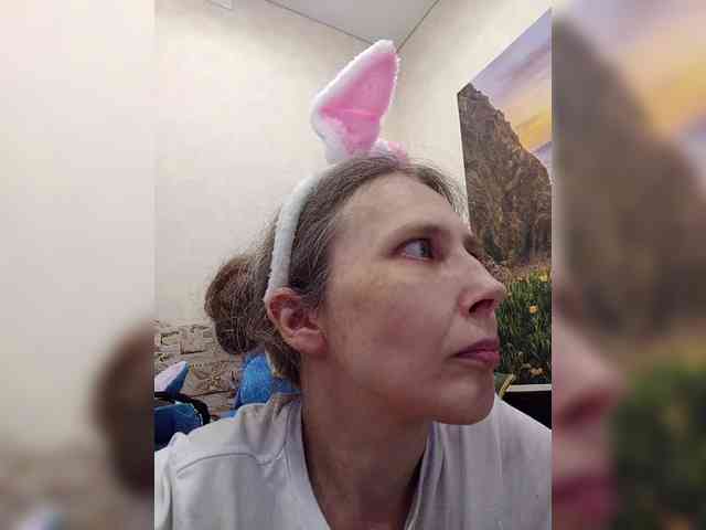 -Queen-Margo- webcam
