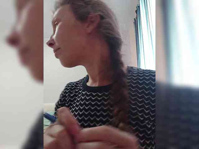 -Queen-Margo- webcam
