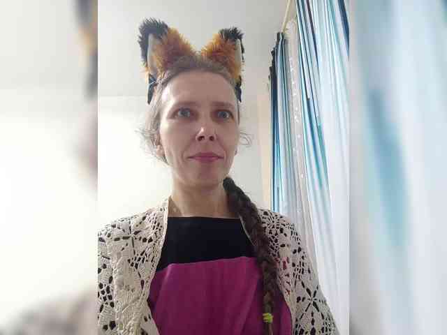 -Queen-Margo- webcam