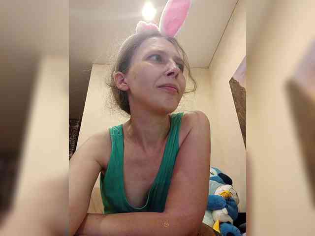-Queen-Margo- webcam