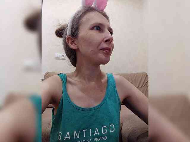 -Queen-Margo- webcam