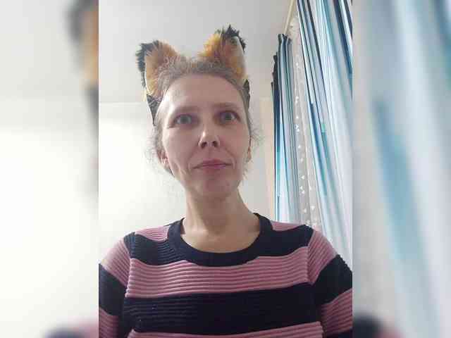 -Queen-Margo- webcam