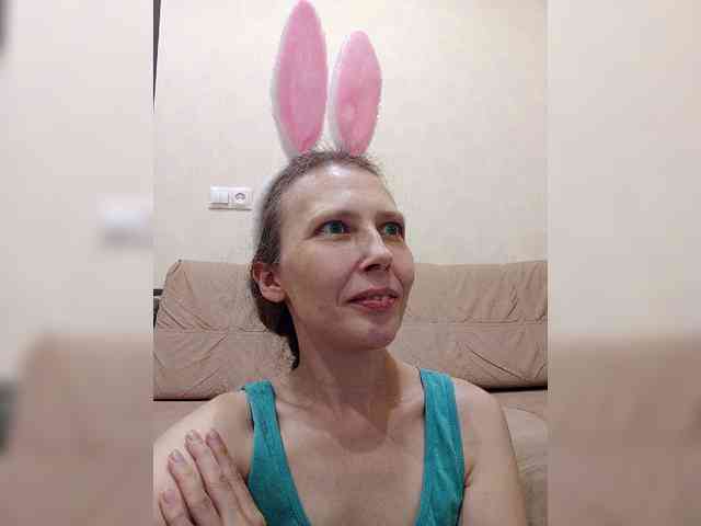 -Queen-Margo- webcam