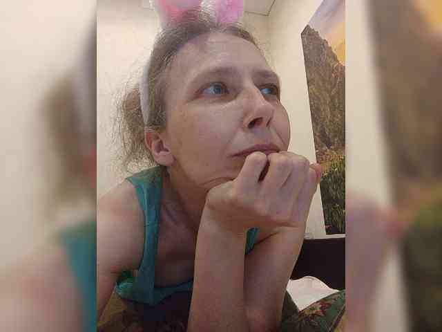 -Queen-Margo- webcam