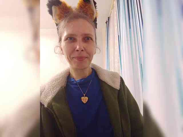 -Queen-Margo- webcam