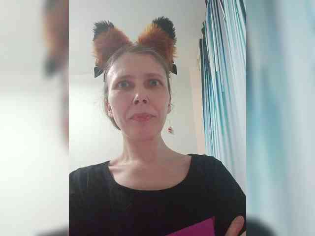 -Queen-Margo- webcam