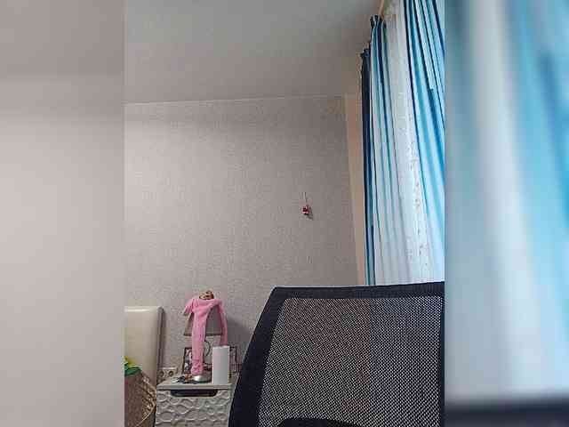 -Queen-Margo- webcam